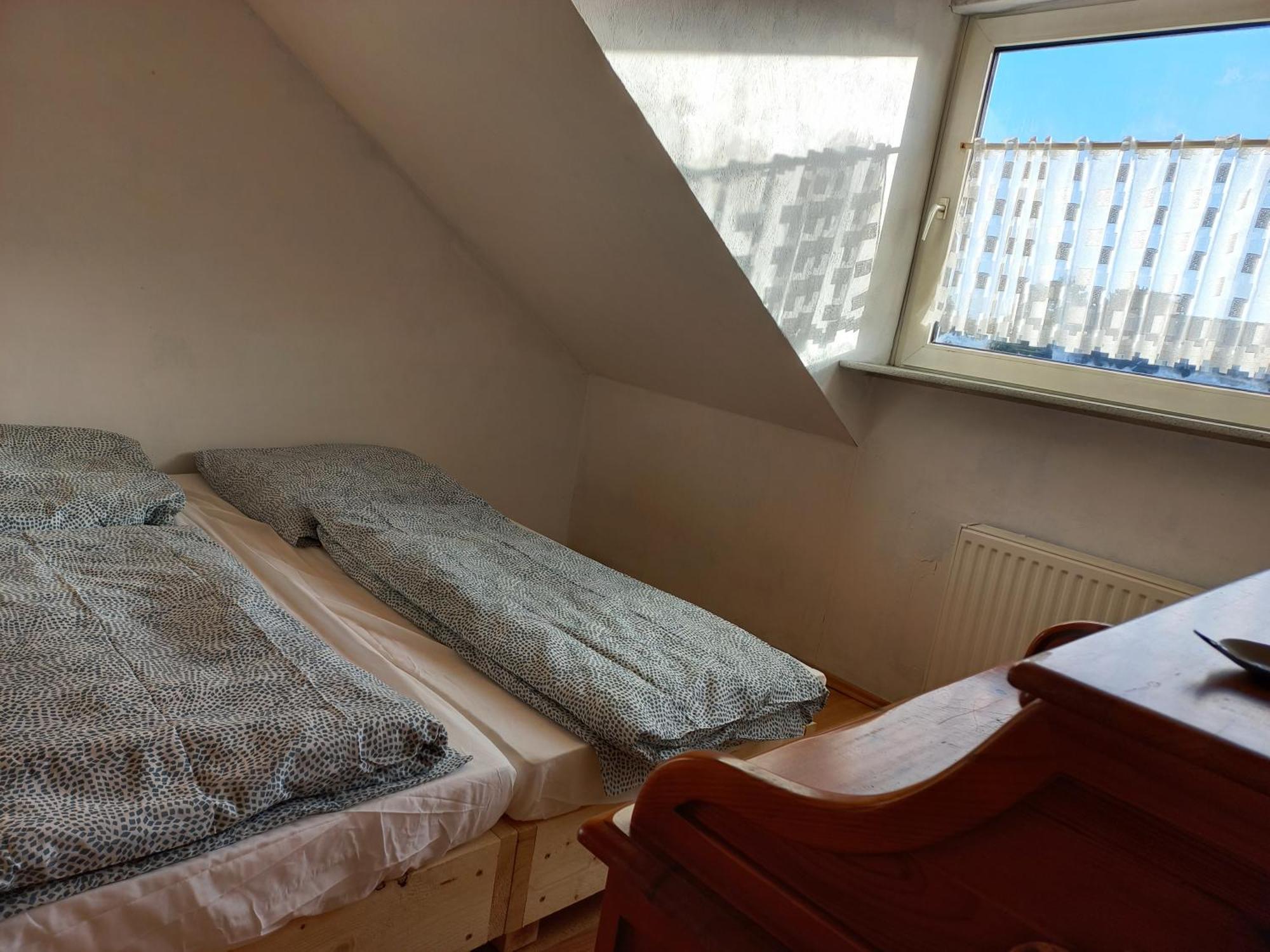 Hoteliving Duesseldorf Airport Ratingen Quarto foto